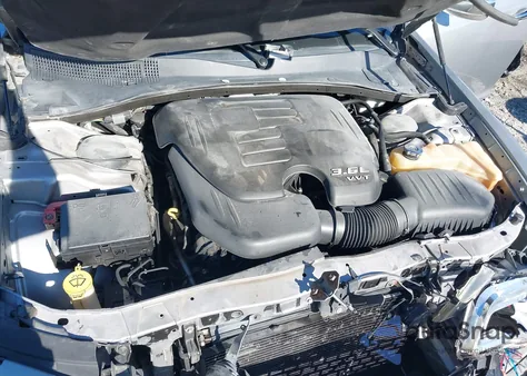 2014 Chrysler 300 из США, поврежденный, VIN 2C3CCAAG1EH136294